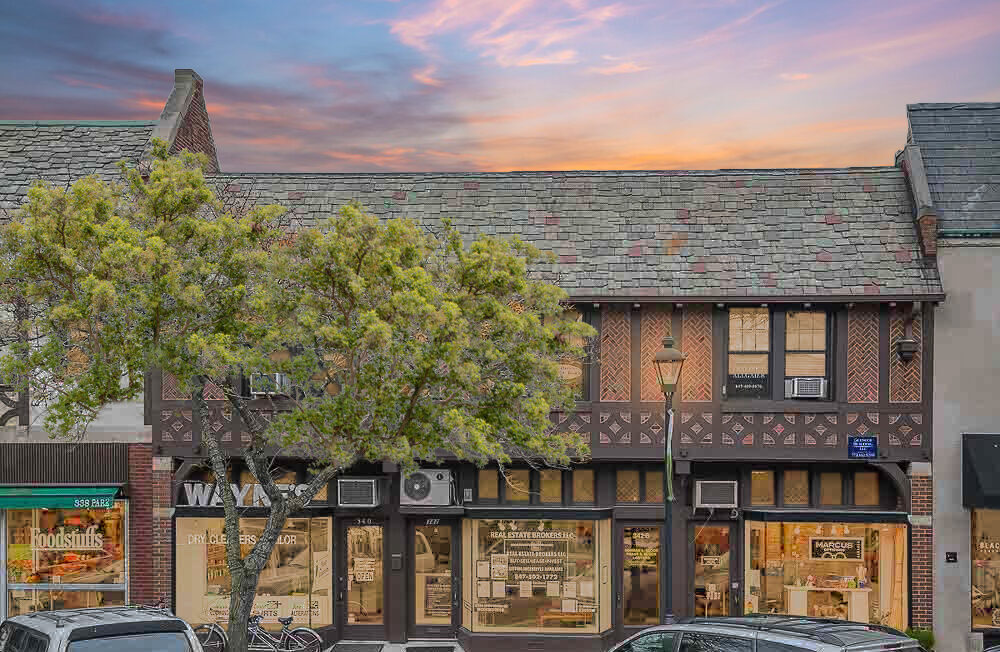 Building Photo - 338 Tudor Ct