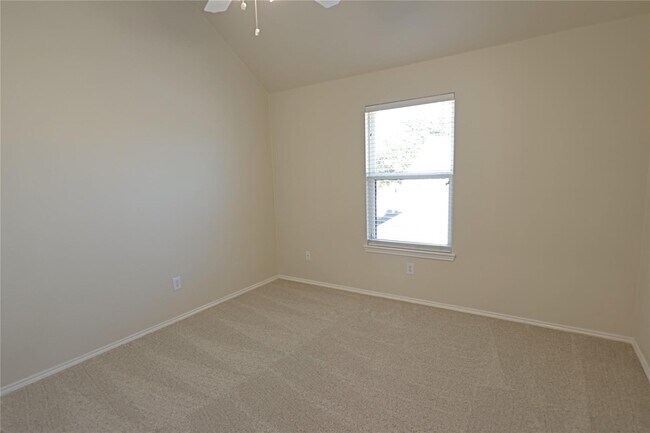 Building Photo - 4324 Biscayne-