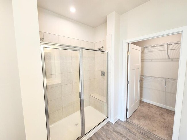 Building Photo - 257 Riley Wy