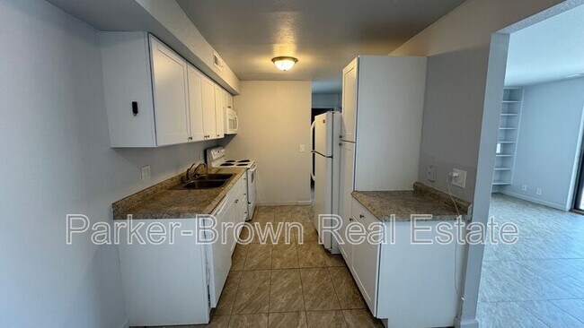 Building Photo - 3414 S 300 E