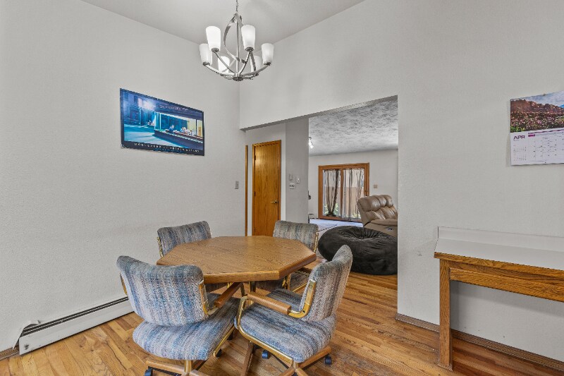 Building Photo - 2923 Bonito Ave