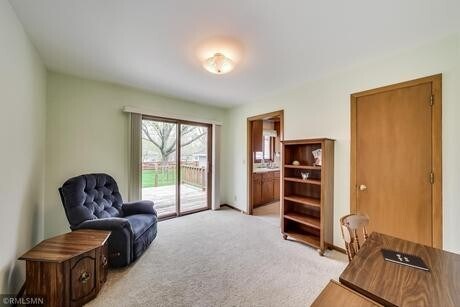 Building Photo - 3800 Commodore Dr