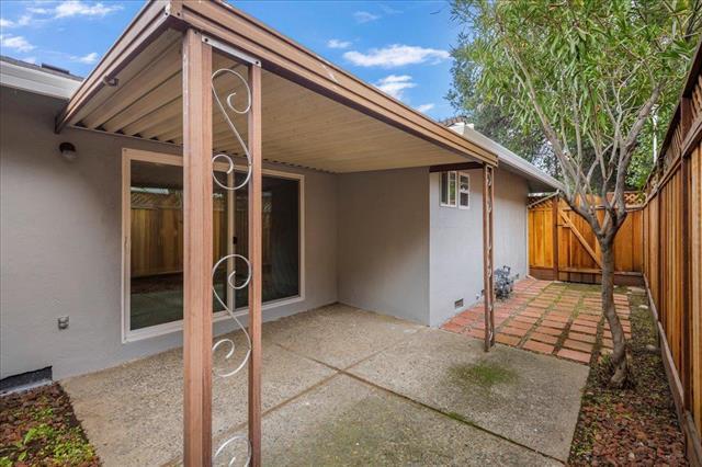 Building Photo - 119 Verde Ct