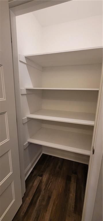 Building Photo - 123 Ridge Crest Ct