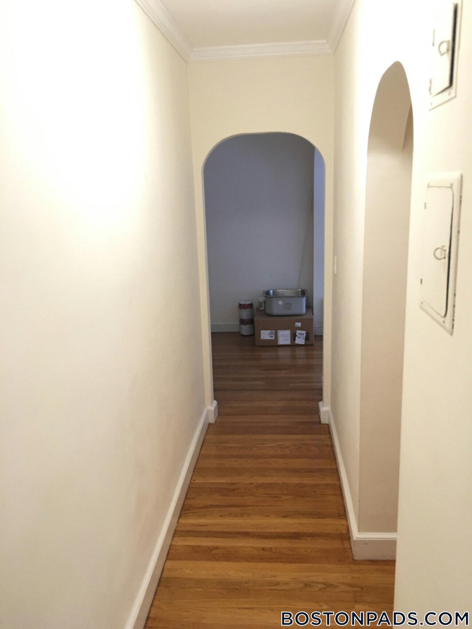 Building Photo - 337 Tappan St