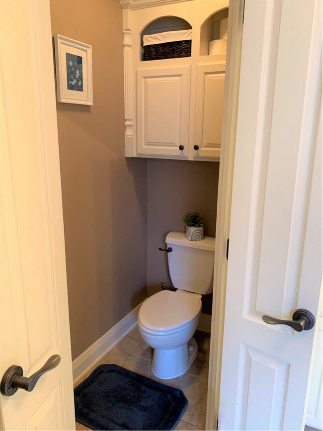 Building Photo - Rental in Gated Community