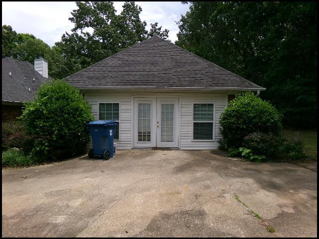 Building Photo - 3225 Jean Cove