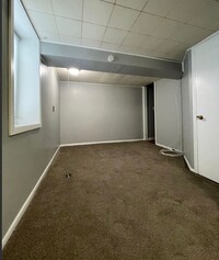 Building Photo - 4 bedroom Home in Minneapolis!