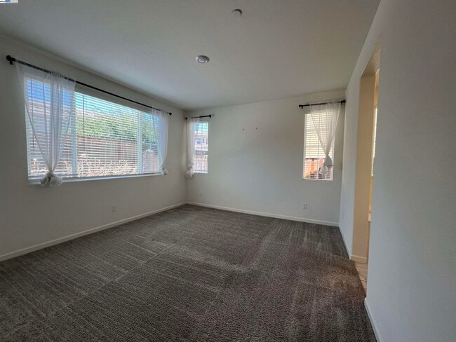Building Photo - 5463 Alvar Lp