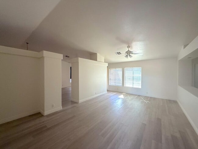 Building Photo - 19858 N 33rd Pl