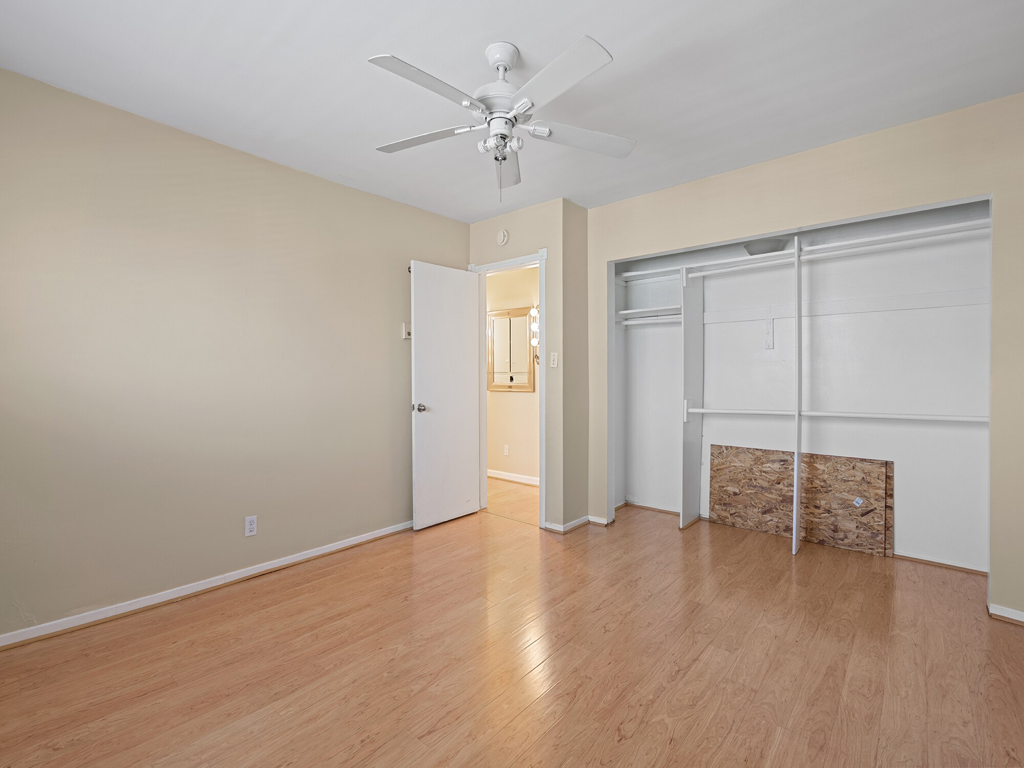 Building Photo - 335 Cedar Ave