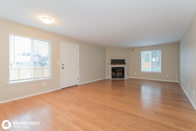 Building Photo - 12009 163rd St Ct E