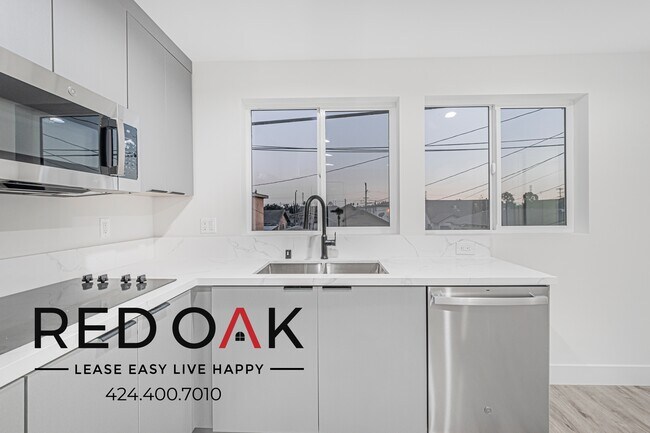 Building Photo - 138 W 93rd St