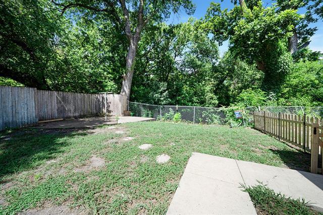 Building Photo - 1029 Ray Andra Dr