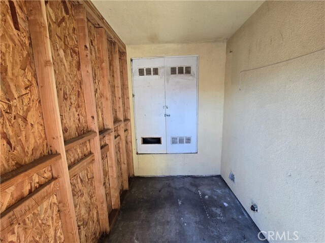 Building Photo - 10218 San Pedro St