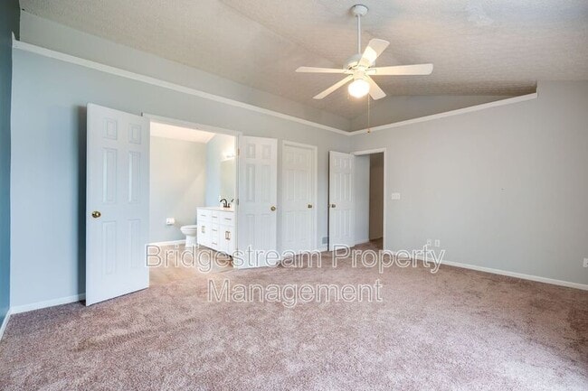 Building Photo - 4448 Forest Ridge Blvd