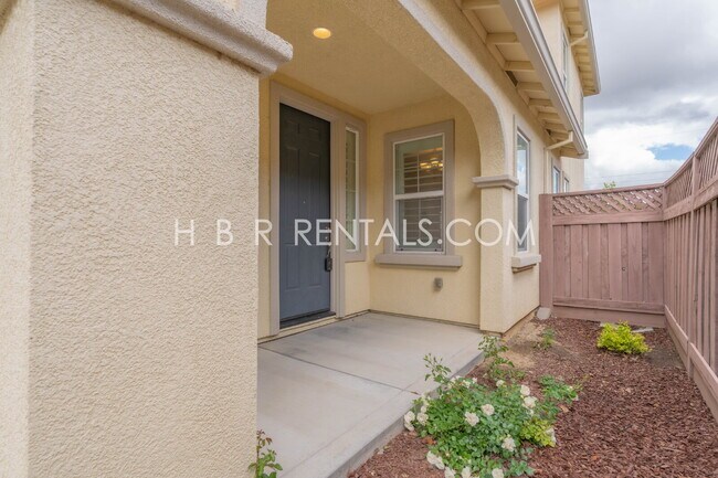 Building Photo - Questa Village - Mountain House- Spacious & Stylish 5-Bedroom Retreat in Mountain House – 3.5 Bat...