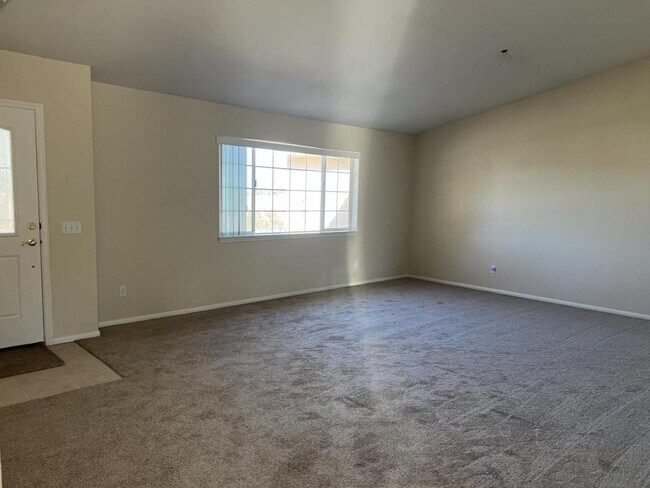 Building Photo - 25805 McLaughlin Rd