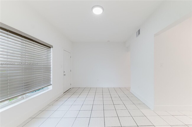 Building Photo - 6130 Flagler St