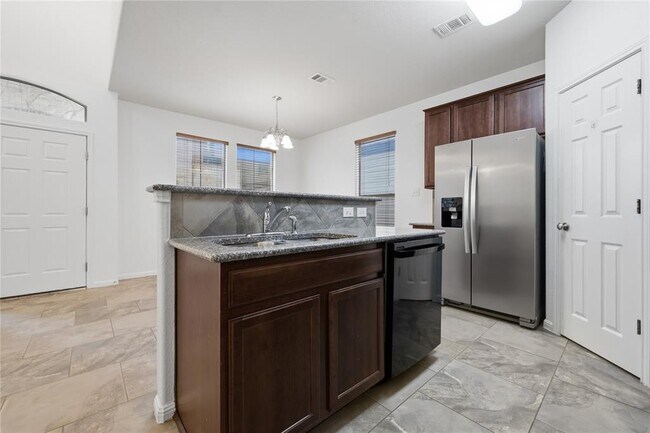 Building Photo - 11400 W Parmer Ln