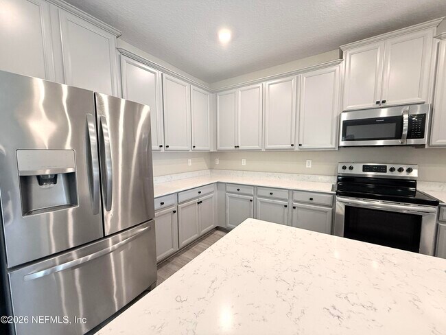 Building Photo - 1699 Enclave Rd