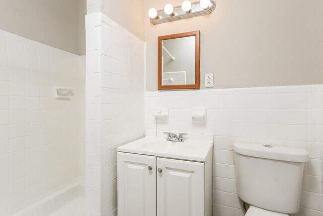 Building Photo - 1181 NW 19th St