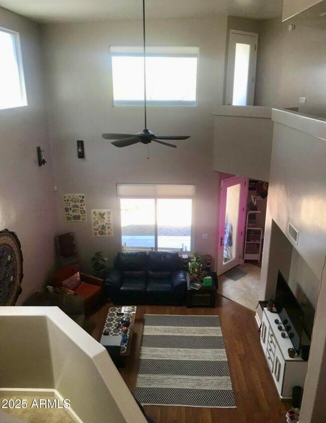 Building Photo - 667 N. Encanto Village Way