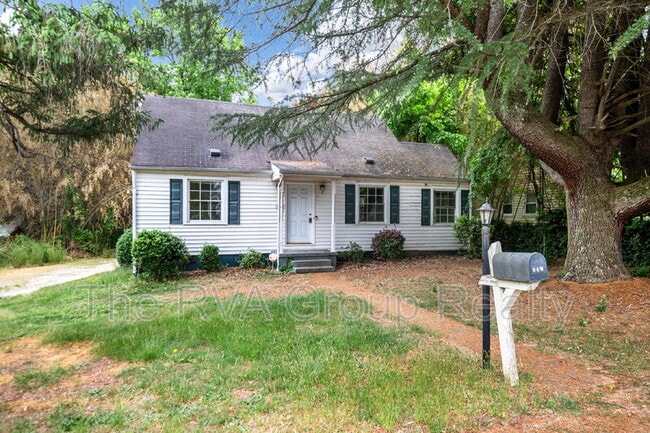 Building Photo - 819 Boroughbridge Rd