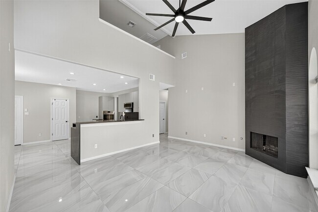 Building Photo - 1003 Alp Springs Ln