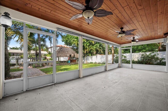 Building Photo - 12831 Shore Dr