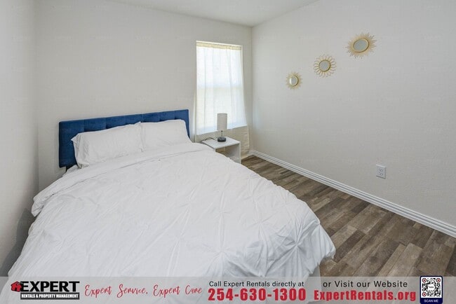 Building Photo - Elevate Your Living Experience, 3BR/2BA Duplex in Killeen!