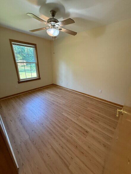 Building Photo - 11304 Capitola Rd