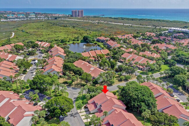 Building Photo - 205 Sea Oats Dr