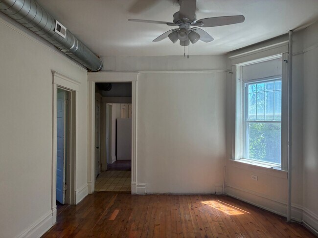Building Photo - 9035 S Burley Ave