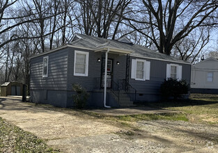 Building Photo - 3173 Madeline Cir