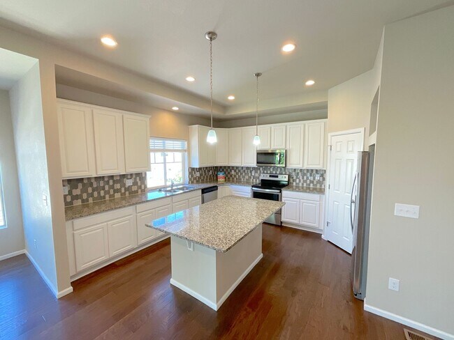 Building Photo - 3 Bedroom Home Available Near Marksheffel ...