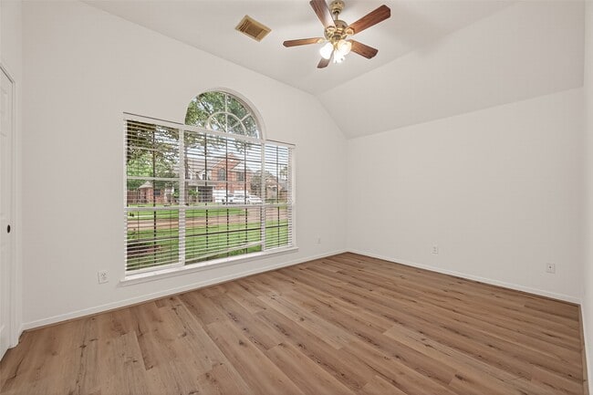 Building Photo - 14819 Appaloosa Ave