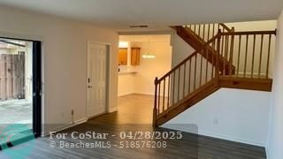 Building Photo - 1440 N Lawnwood Cir