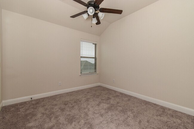Building Photo - 6819 Jade Dr