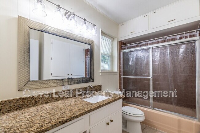 Building Photo - 6331 Peace Pipe Dr