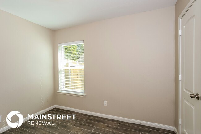 Building Photo - 1216 Timberview Dr