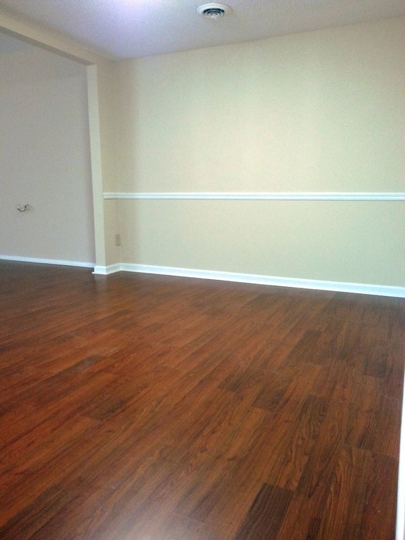 Dinning room - 910 Dolphin Ct