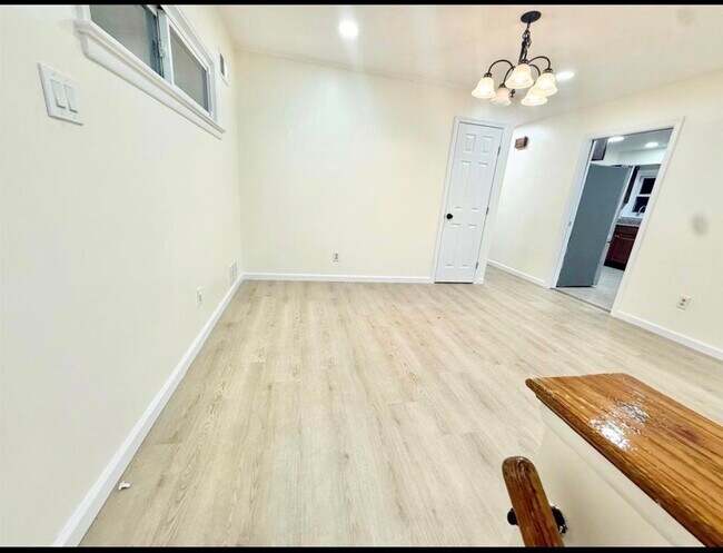 Building Photo - 588 Avenue A