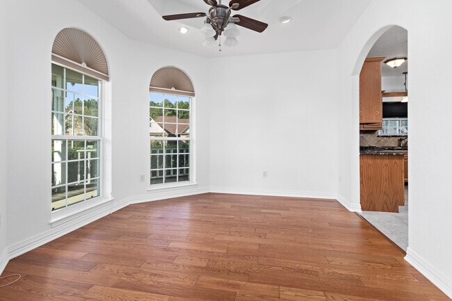 Building Photo - 100 Dillons Way