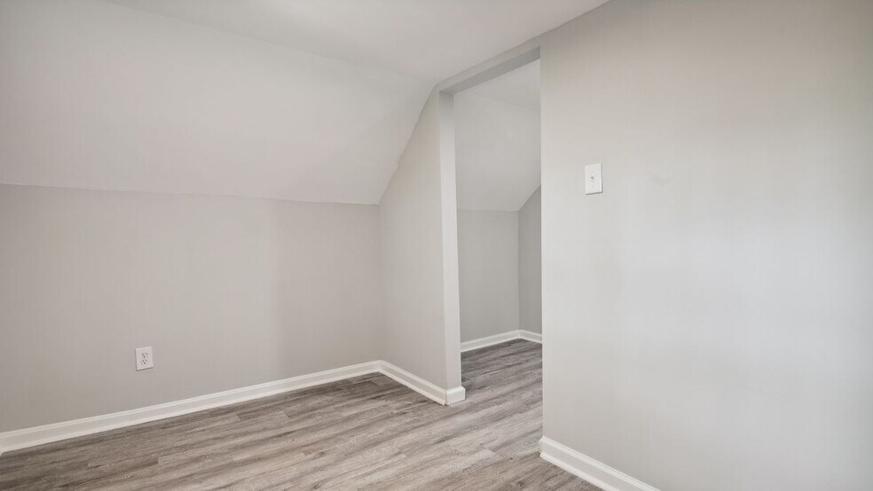Building Photo - 4118 Byers St