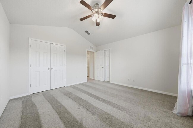 Building Photo - 1096 Pavia Dr