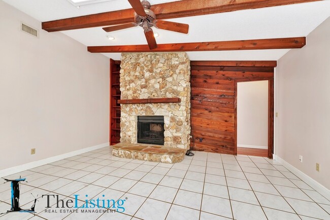 Building Photo - 1108 Marcus Ct