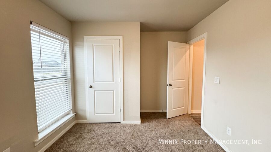 Building Photo - 1638 133rd St