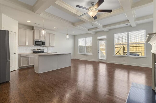 Building Photo - 2176 Flying Spur Dr