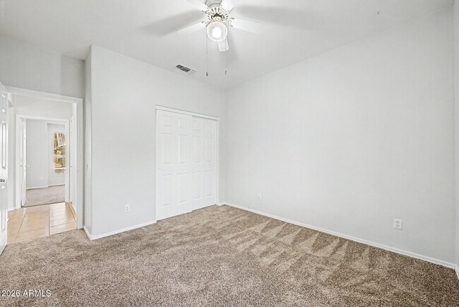 Building Photo - 405 W Primoroso Dr